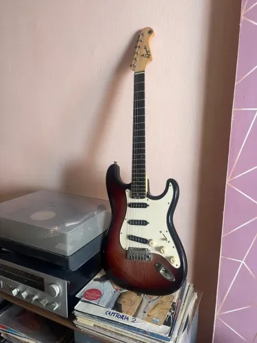 Guitarra N Zaganin