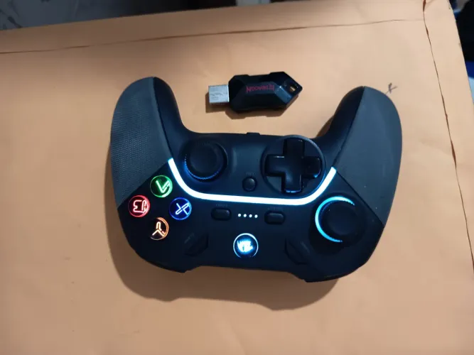 CONTROLE GAMER PC WIRELESS RED DRAGON