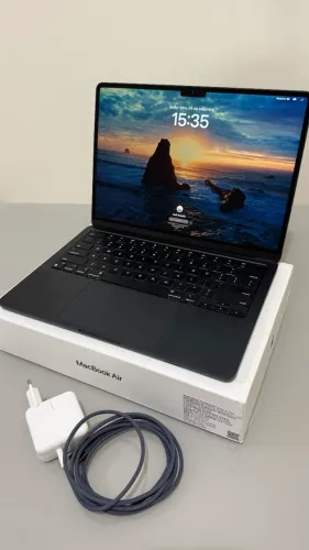 MacBook Air Apple 13.6" Chip M2 8GB 256GB (Cor Midnight)