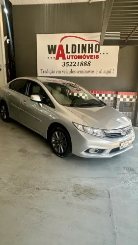 Honda Civic Sedan LXS 1.8/1.8 Flex 16V Aut. 4P 2014