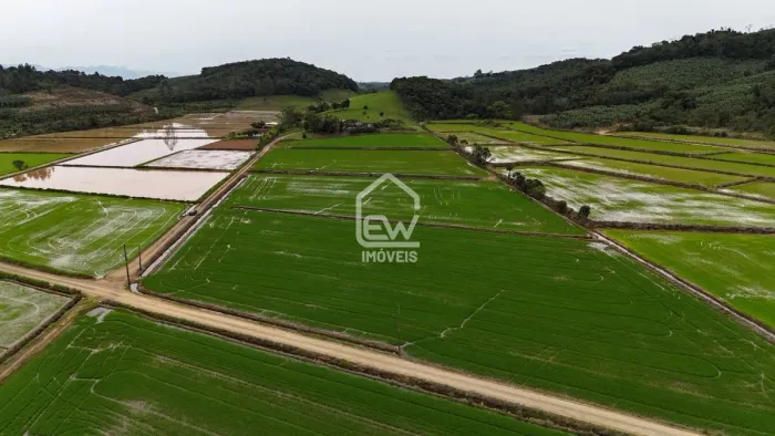 Terreno Rural com Área Total de 151.696,92m² em Massaranduba, SC