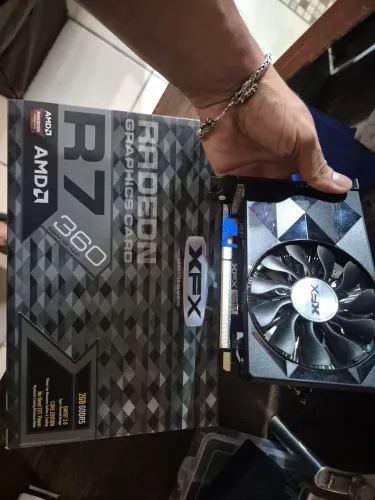 Placa de video R7 360P 2gb Ddr5