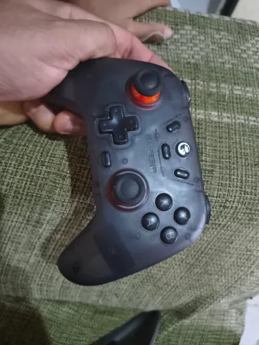Controle gamesir T4 nova lite pra Pc/hall efect anti drifting com adaptador USB/só usar
