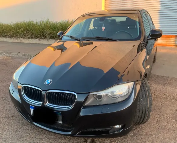 BMW 320I A 2011