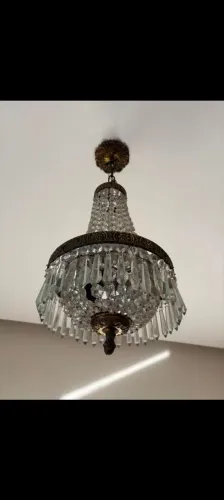 belíssimo e antigo lustre de cristal e bronze, estilo império so para Retirada Savassi