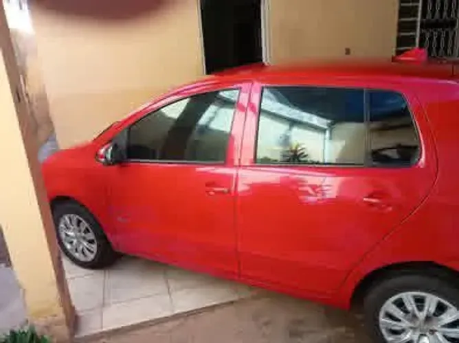 Volkswagen Fox 1.0 MI Total Flex 8V 5P 2012