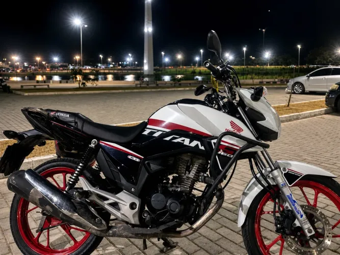 Moto Honda titan 160 
