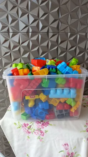 Kit de brinquedos para crianças pequenas