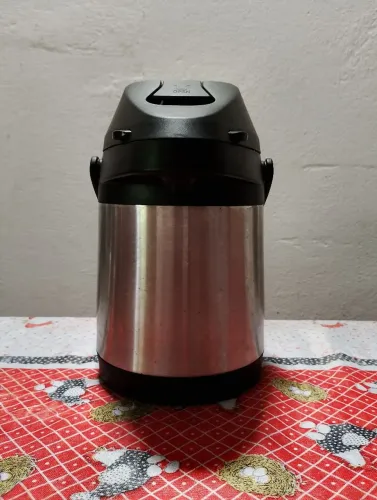 Garrafa térmica 2, 5L quente e frio aço inox
