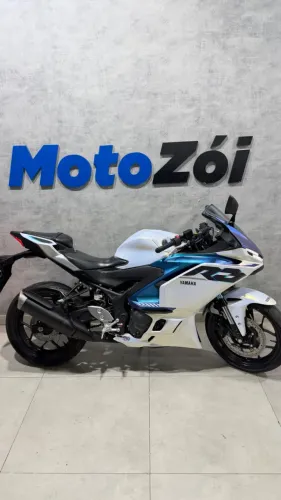 YAMAHA YZF R3 ABS CONNECTED BRANCO 2026