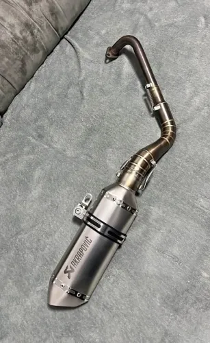 Vendo escapamento esportivo Nmax 160 Akrapovic