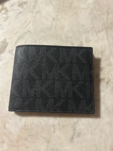 CERTEIRA MICHAEL KORS