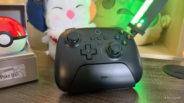 Controle 8BitDo Ultimate com base de carregamento