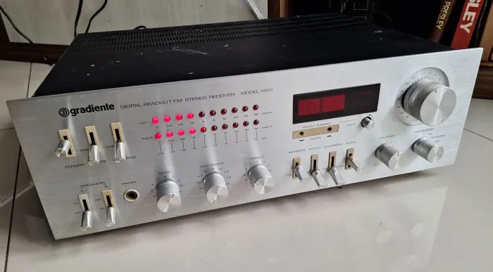 RECEIVER GRADIENTE MODEL 1450 ,