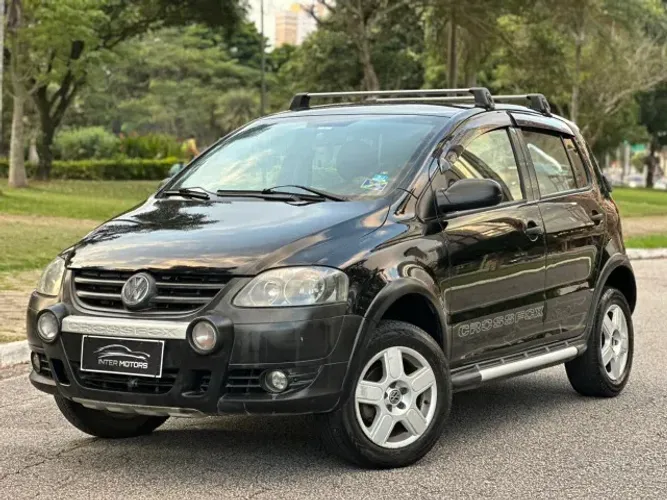 Volkswagen Crossfox 1.6 MI Total Flex 8V 5P 2011