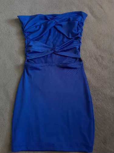 vestido azul marinho tomara que caia