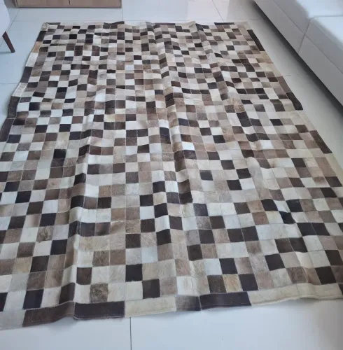 Vendo Tapete couro bouvino 2 x 2,5 m - Novo