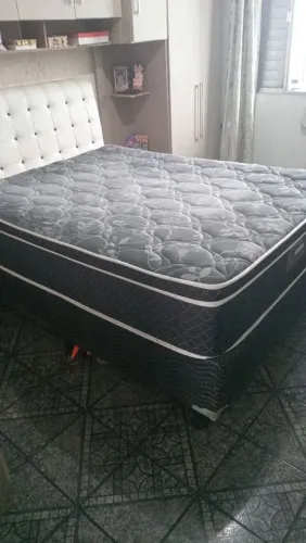 Vendo ou troco ,Cama box Ortobom +Colchão Gazim