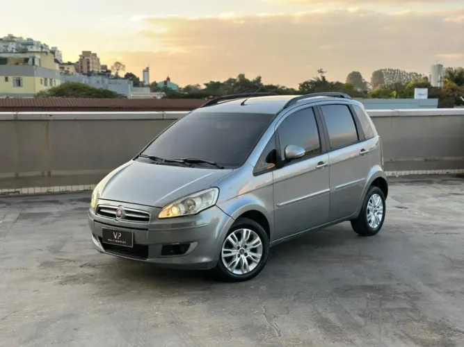 Fiat Idea Attractive 1.4 Fire Flex 8V 5P 2014