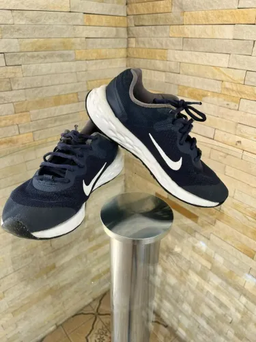 TÊNIS NIKE REVOLUTION - 34