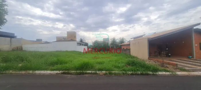 Terreno com 428,17m² à venda no Condomínio Quinta Ranieri Green, Bauru - SP