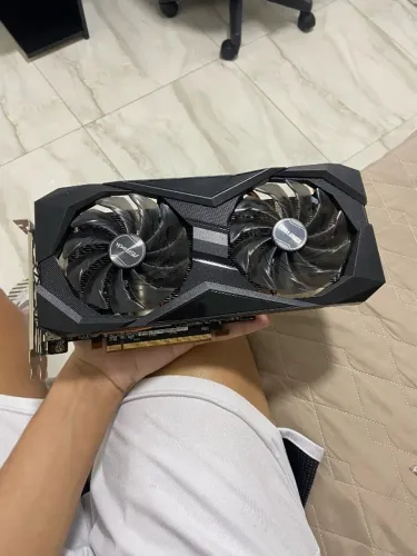 Placa de vídeo Rx 6600 Asrock