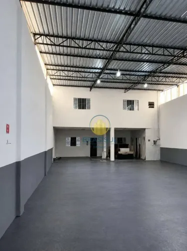 Galpão para alugar, 335 m²- Veleiros - São Paulo/SP