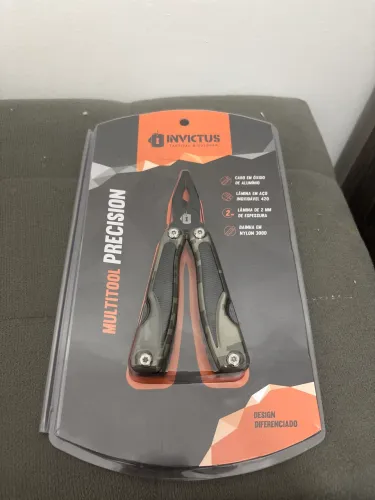Alicate multitool novo lacrado