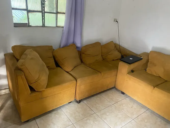 Sofá 6 lugares em L