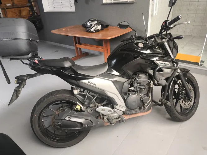 Yamaha Fazer 250