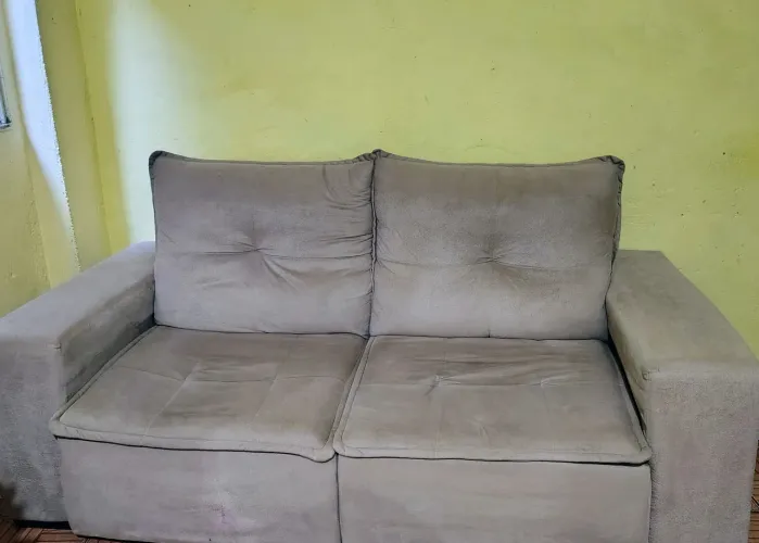 Sofá 2 Lugares em Ótimo Estado
