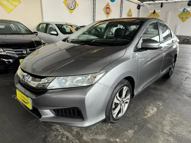 HONDA CITY 1.5 2015 LX AUTOMÁTICO + KIT MULTIMÍDIA + ARO LIGA LEVE (IMPECÁVEL - APROVEITE)