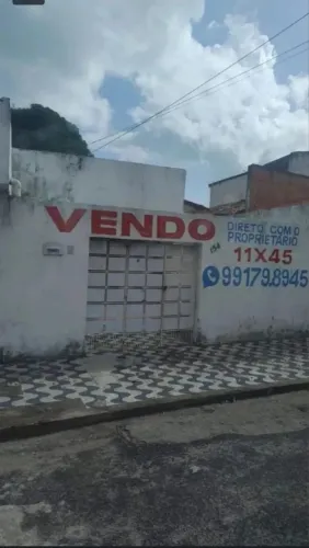 Vendo casa antiga