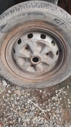 ARO ORIGINAL COM PNEU BOM BELINA DEL REI PAMPA