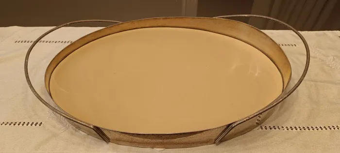 BANDEJA PRATA E COURO
