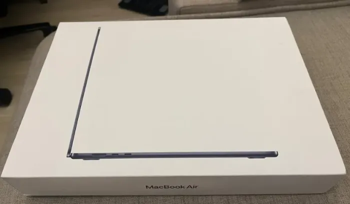 Caixa Macbook Air M5 15'