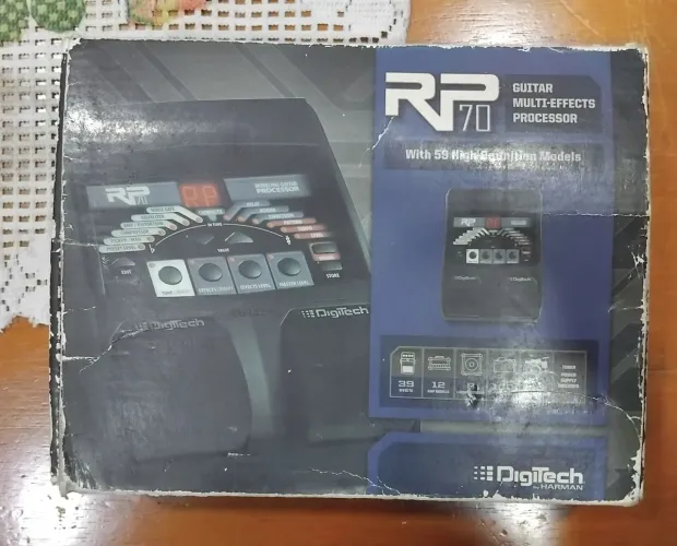Vendo pedaleira de guitarra digitech rp 70
