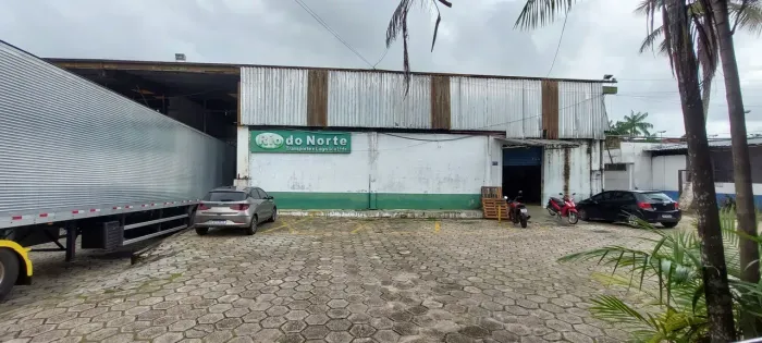 GALPÃO com 600 mts em condomínio fechado 24h na BR (Km 8) Ananindeua