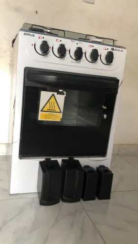 Fogão de 4 bocas