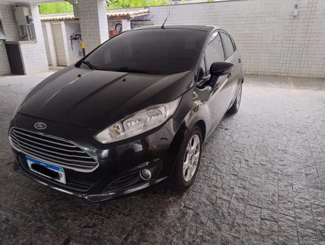 Ford Fiesta 1.5 16V Flex Mec. 5P 2015