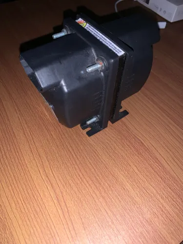 Transformador de energia Bivolt 220v para 127v