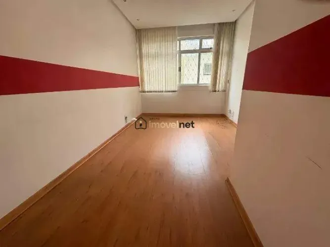 Apartamento 1 Suíte e 1 Vaga para Alugar na Barroca