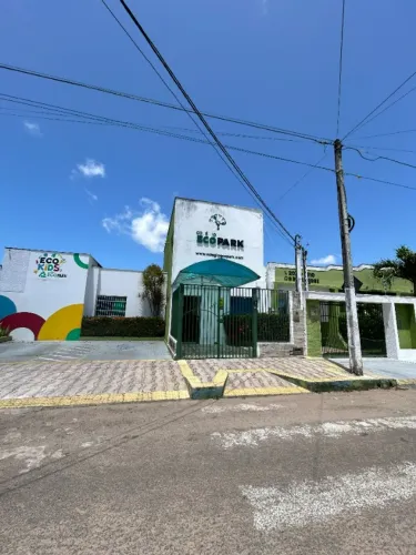 OPORTUNIDADE ÚNICA - IMÓVEL COMERCIAL PRONTO PARA USO