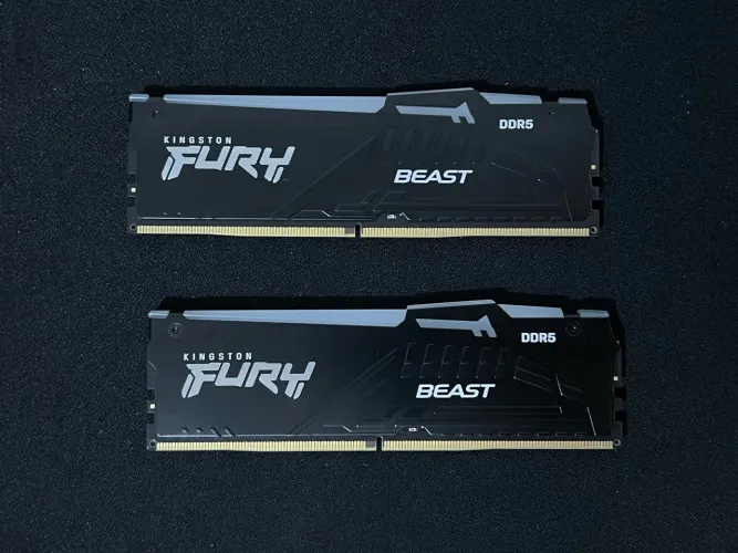 Memória RAM DDR5 32Gb 2x16 HyperX Fury Beast RGB 6000Mhz