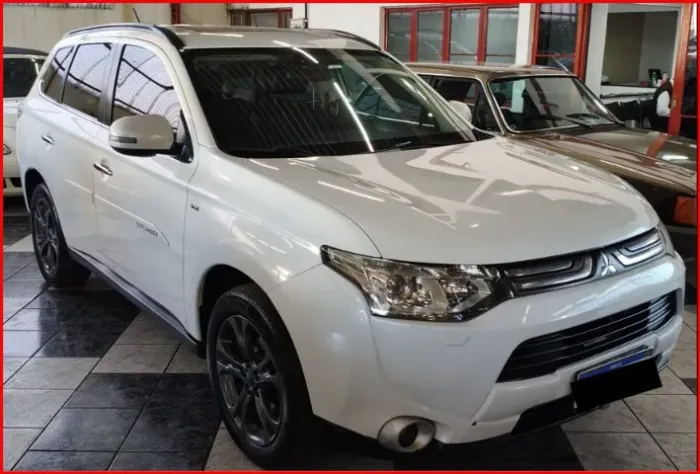 Mitsubishi Outlander 3.0/ GT 3.0 V6 Aut. 2014