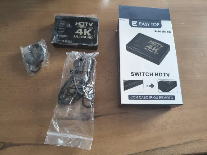 Switch HDTV com controle remoto 