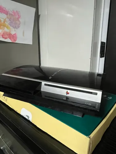 Ps3 fat com defeito 3 bips para peças