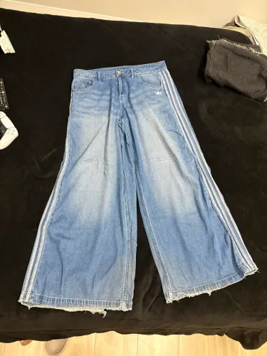 Calça Flare Adidas