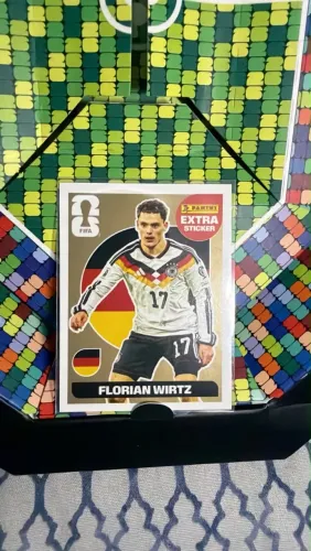 Figurinha FLORIAN WIRTZ Extra Sticker Ouro Rara 2026