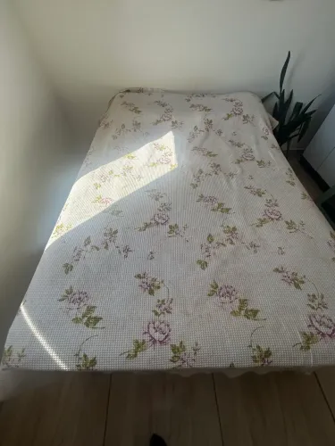 Cama queen